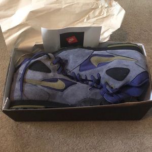 1992 Nike Caldera hiking boots